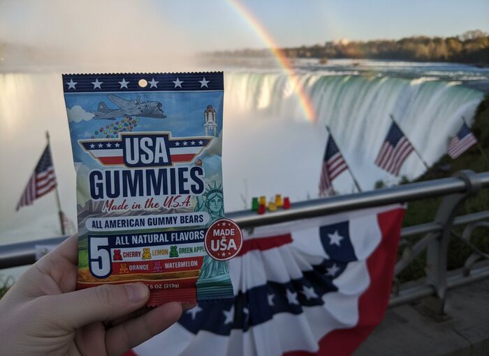 USA Gummies bag — Niagara, American side